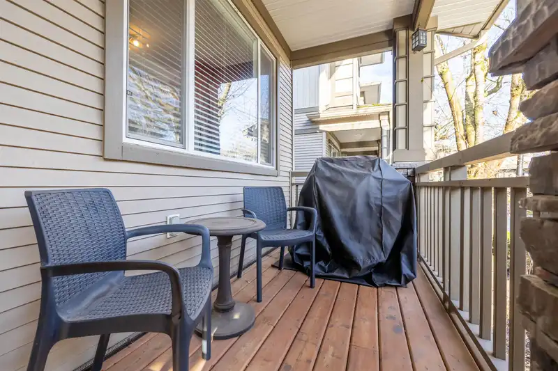 54 18701 66 AVENUE - photo 2 of 25