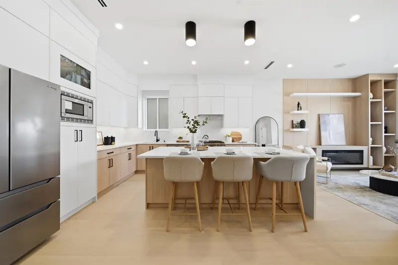 3 5406 MANOR STREET - photo 2 of 25