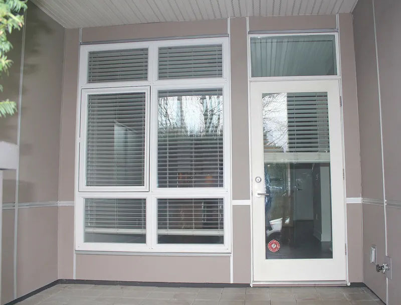 106 85 EIGHTH AVENUE - photo 2 of 11