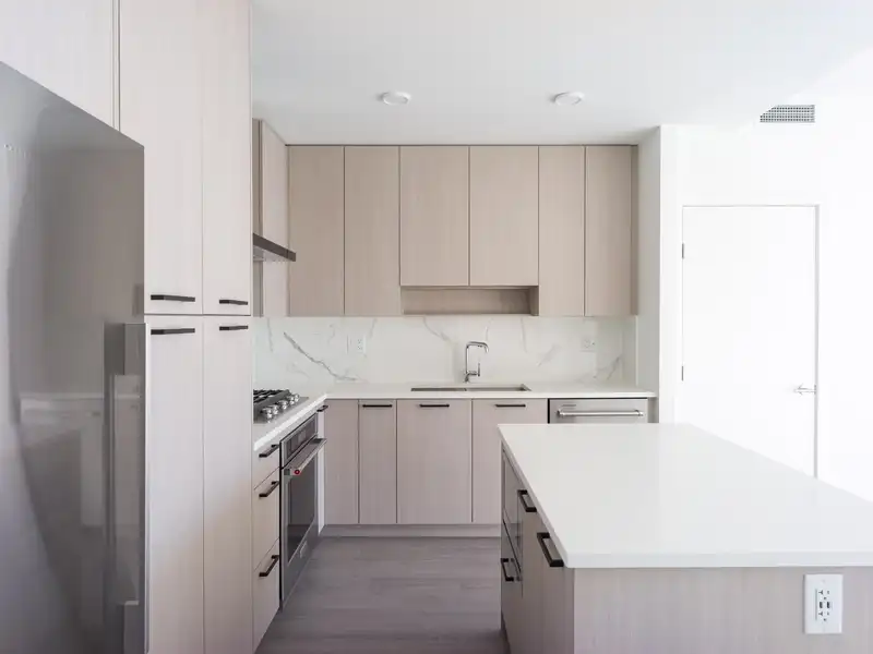 2401 555 SYDNEY AVENUE - photo 1 of 1