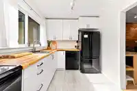 877 OLD LILLOOET ROAD - thumbnail 17