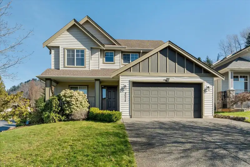 46514 LEAR DRIVE - photo 1 of 37