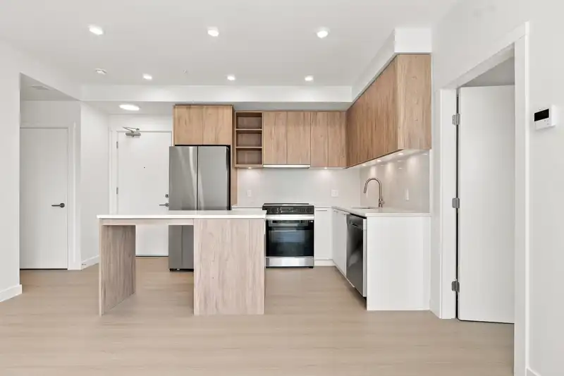 427 82 FIRST STREET - photo 3 of 29