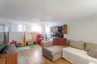 550 CASSIAR STREET - thumbnail 9