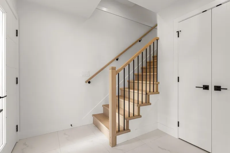 6 22348 48 AVENUE - photo 4 of 25