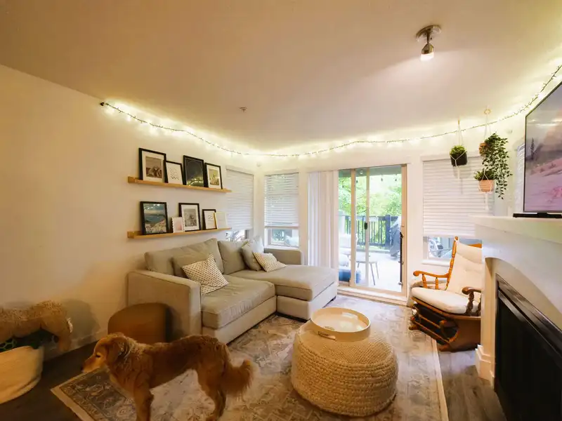 109 2998 SILVER SPRINGS BOULEVARD - photo 2 of 28