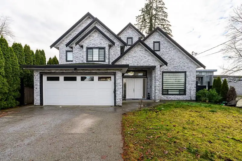 13750 LARNER ROAD - photo 2 of 40