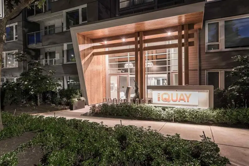 208 277 W 1ST STREET - photo 1 of 25