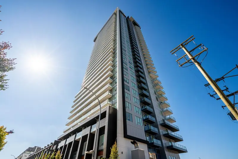 3104 8551 201 STREET - photo 2 of 25