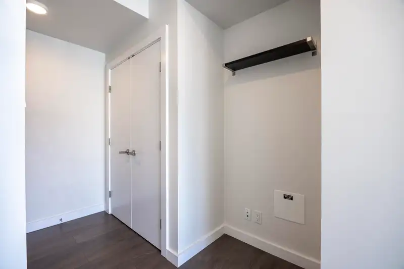 3502 2955 ATLANTIC AVENUE - photo 2 of 27