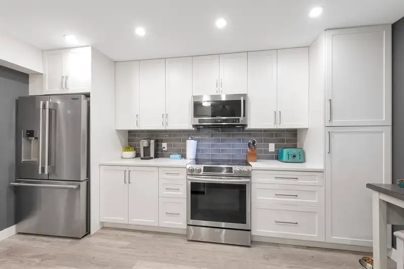 469 CARLSEN PLACE - photo 2 of 22