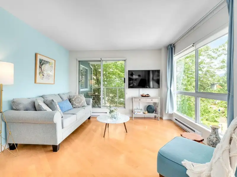 506 1510 W 1ST AVENUE - photo 3 of 39
