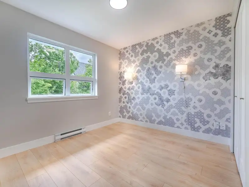 3 288 CAMATA STREET - photo 2 of 15