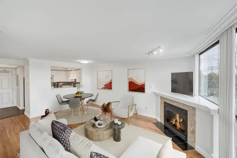 606 10899 UNIVERSITY DRIVE - photo 1 of 25