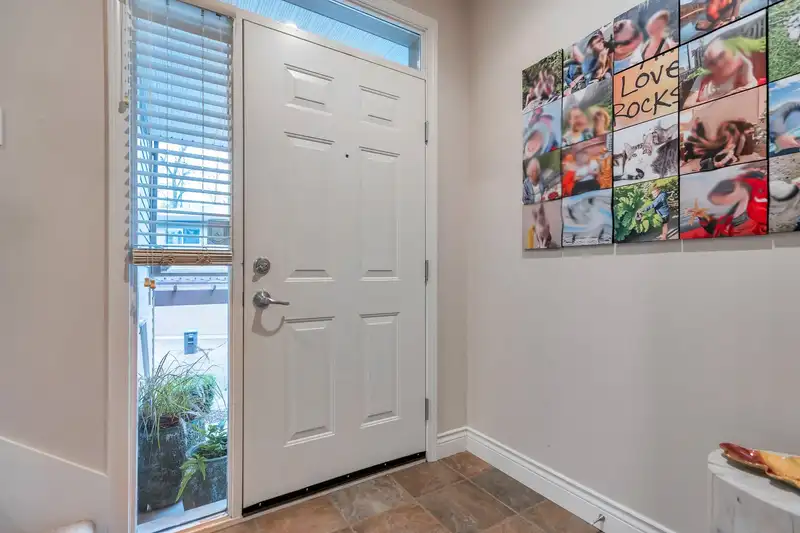 26 16655 64 AVENUE - photo 4 of 40