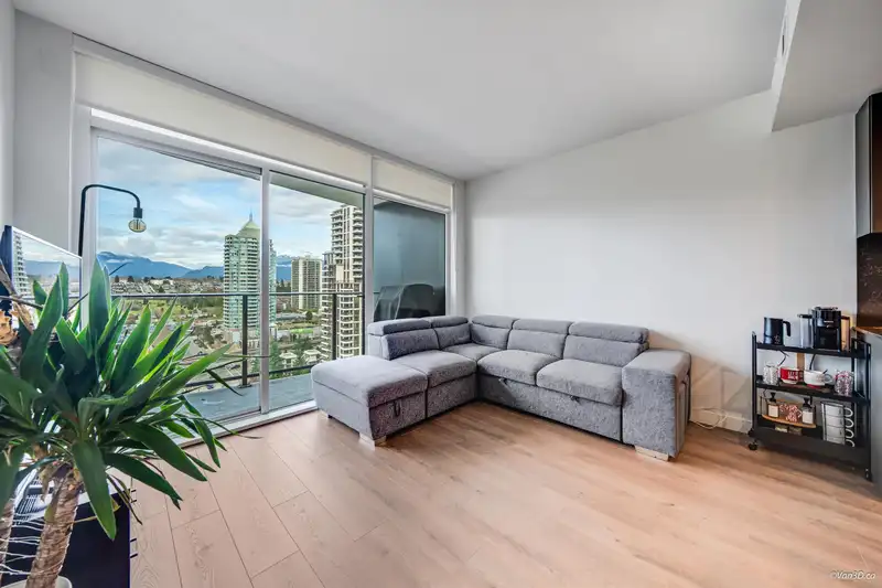 1705 2181 MADISON AVENUE - photo 2 of 25