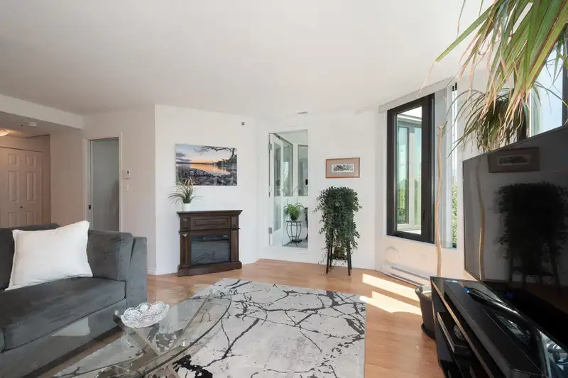 508 2201 PINE STREET - photo 3 of 28