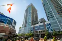 1709 988 QUAYSIDE DRIVE - thumbnail 2