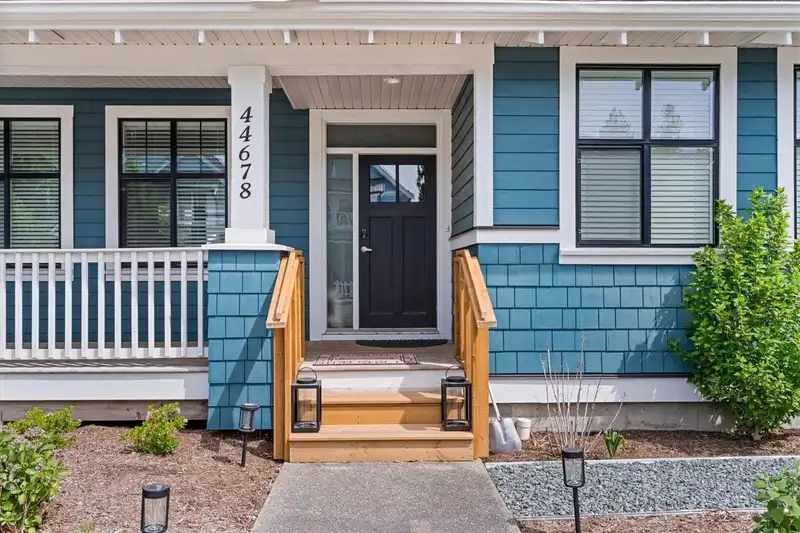 44678 ANGLERS BOULEVARD - photo 3 of 38