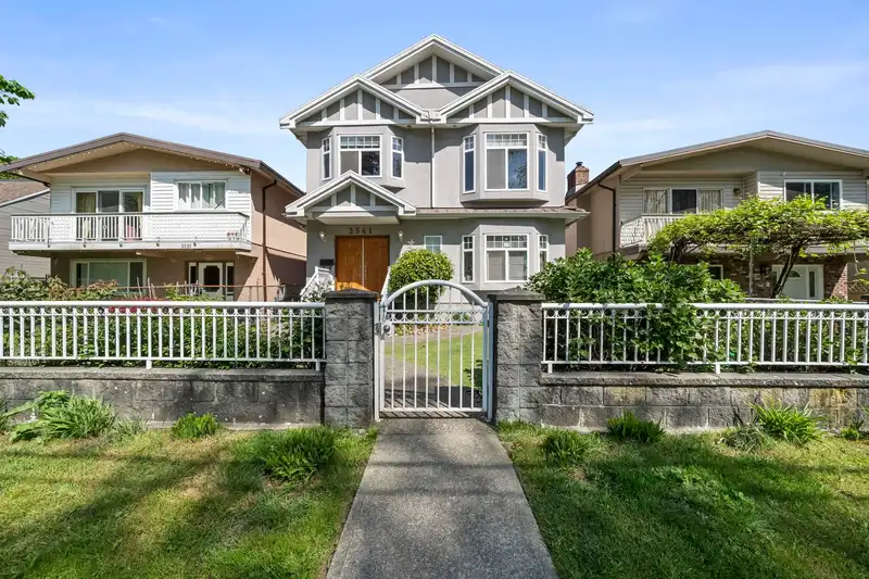 3541 ADANAC STREET - photo 1 of 40