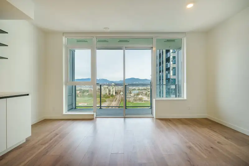 2503 10448 UNIVERSITY DRIVE - photo 2 of 23