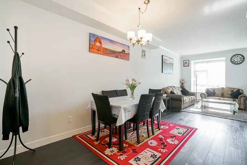 129 5888 144 STREET - photo 3 of 25