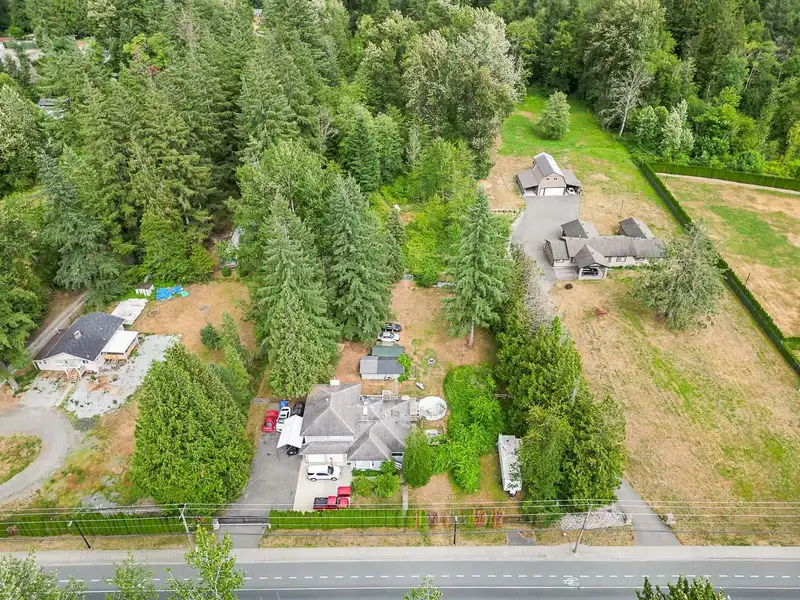 12724 232 STREET - photo 4 of 28