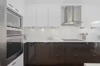 303 15747 MARINE DRIVE - thumbnail 4
