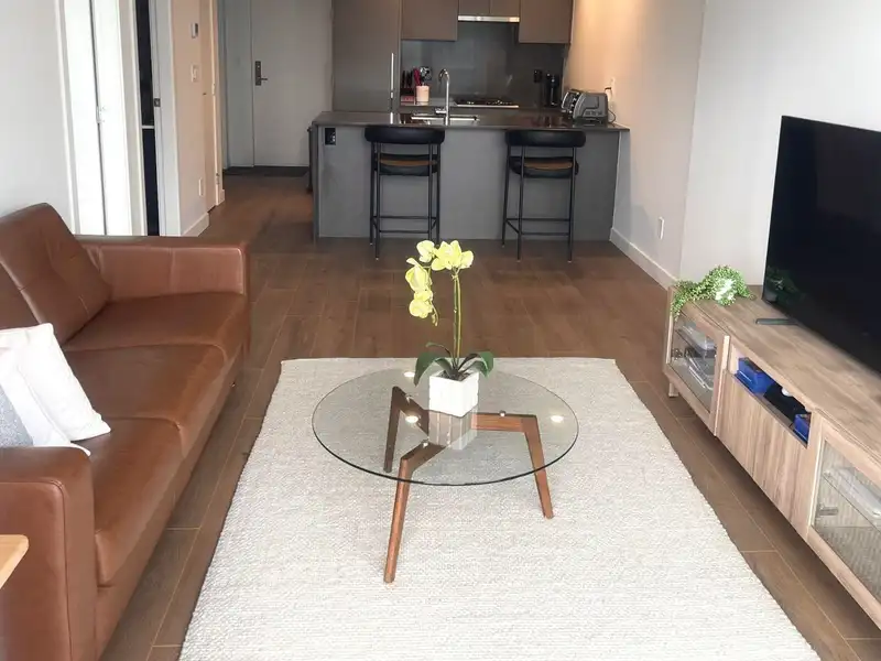2608 2181 MADISON AVENUE - photo 2 of 21