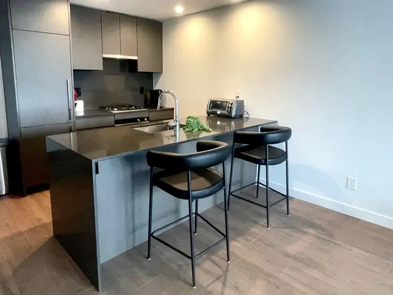 2608 2181 MADISON AVENUE - photo 3 of 21