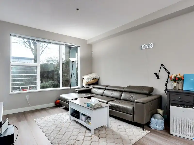 115 9399 ALEXANDRA ROAD - photo 2 of 19