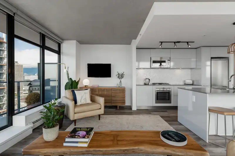 2705 108 W CORDOVA STREET - photo 1 of 37
