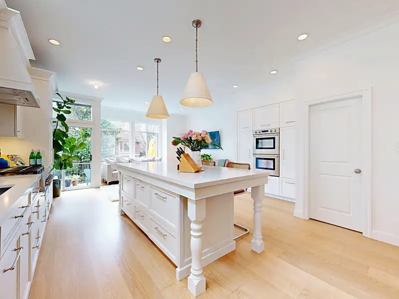 2556 W 7TH AVENUE - photo 1 of 35