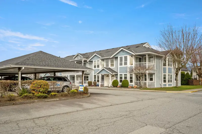 13 20554 118TH AVENUE - photo 2 of 25