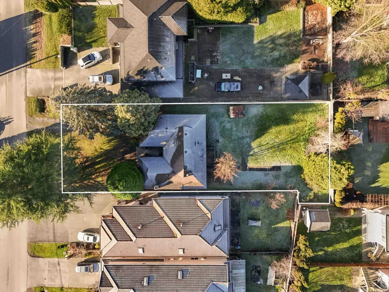 10331 FINLAYSON DRIVE - photo 3 of 25