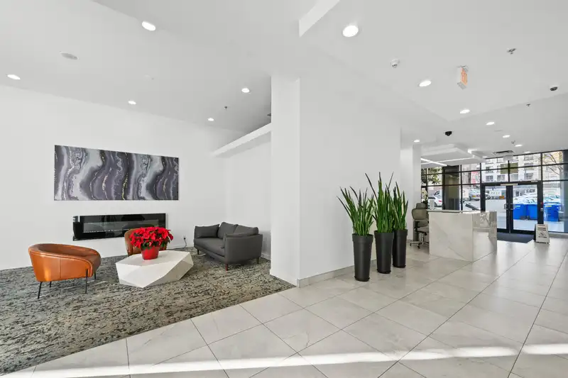 902 1155 SEYMOUR STREET - photo 4 of 35