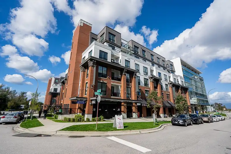 405 8353 200A STREET - photo 1 of 26