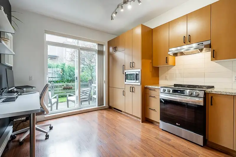 29 2729 158 STREET - photo 1 of 40