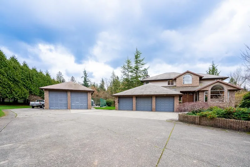 1890 269A STREET - photo 1 of 25