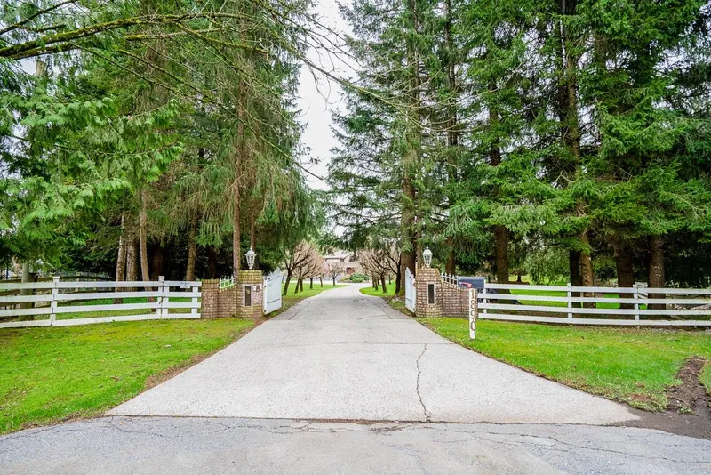 1890 269A STREET - photo 3 of 25