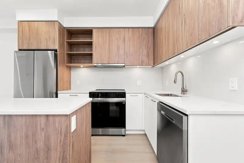 416 82 FIRST STREET - photo 2 of 28