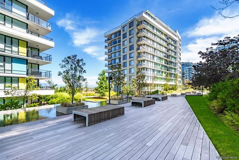 703 7788 ACKROYD ROAD - photo 2 of 22