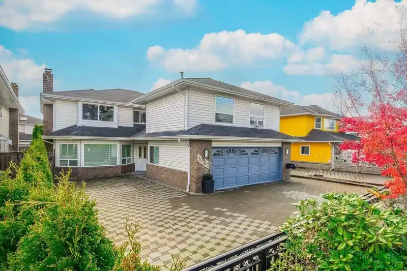 10760 FINLAYSON DRIVE - photo 1 of 33