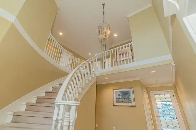 10760 FINLAYSON DRIVE - photo 3 of 33