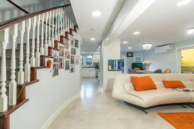10760 FINLAYSON DRIVE - photo 4 of 33