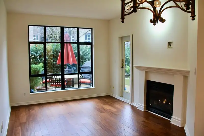 110 2175 SALAL DRIVE - photo 3 of 7