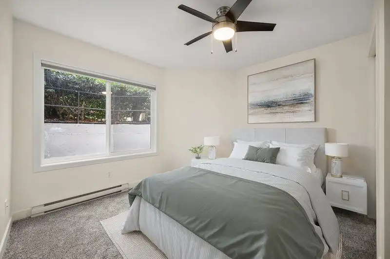 1 15971 MARINE DRIVE - photo 3 of 26