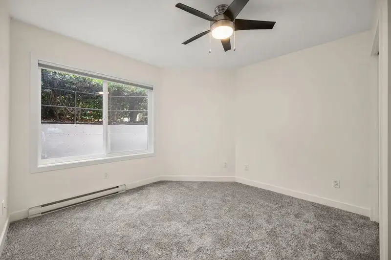 1 15971 MARINE DRIVE - photo 4 of 26