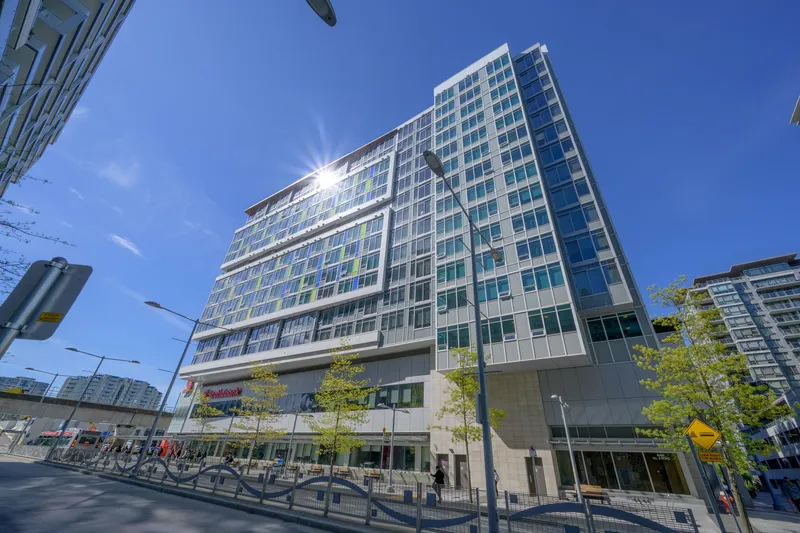 560 6288 NO. 3 ROAD - photo 2 of 20