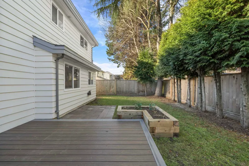 4391 TIFFIN CRESCENT - photo 3 of 25